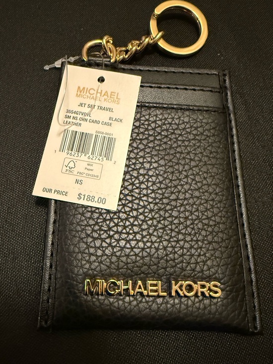 Michael Kors Handbags - Michael Kors Black Leather Jet Set Travel Card Case with Gold Logo